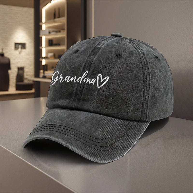 An Adjustable Baseball Cap Featuring 'Grandma', Made from Lightweight with a Printed Design. It'S an Ideal Choice for Weddings, Parties, Music Festivals, Bachelorette Parties, Birthday Gifts