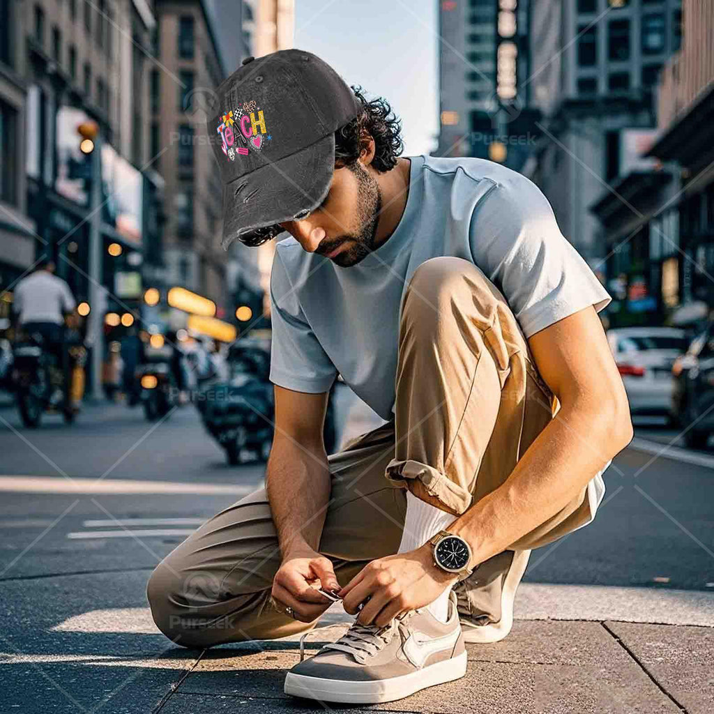 Teach Lovess Learnss Unisex Trucker Hat with Iconic Print - Adjustable Snapback Cap, Lightweight Vintage Washed Baseball Cap Suitable for All Seasons, Machine Washable for Men & Women, Casual Wear, Classic Round-Top Design