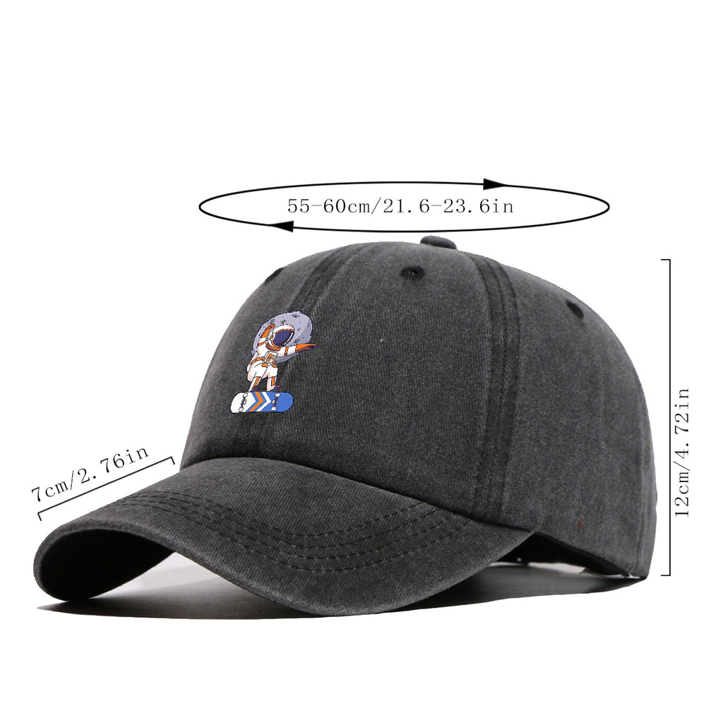 1pc Astronaut Skateboard Print Baseball Cap, Trendy Individual Sun Hat, Fashionable Cool Breathable Unisex Duckbill Cap, Adjustable Size Street Hip-Hop Hat, Outdoor Travel Sunshade Hat Suitable for Skateboarding, Street Dance, Camping