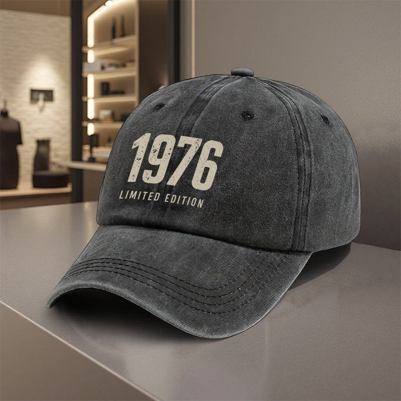 1pc Adjustable Baseball Cap in 1976 Limited Edition Vintage Style, Lightweight Polyester Printed Design, Ideal for Outdoor Sports and Camping Enthusiasts, Popular Couple Hat, Golf Cap, Trucker Hat, Fashionable Baseball Cap for Youth, Middle-Aged