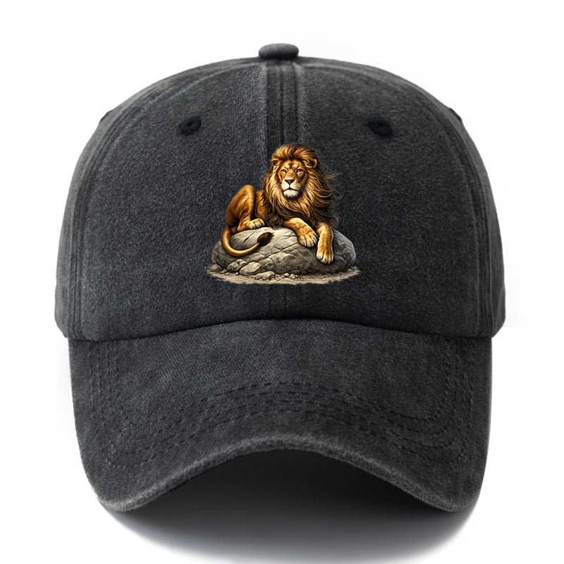 A Unisex Fashion Versatile Printed Lion Baseball Cap, a Classic Vintage Washed Outdoor Lightweight Curved-brim Hat, a Trucker Baseball Cap, Suitable for Casual Occasions Such as Outdoor Vacations, Travel, and Camping, a Holiday Party Hip-hop Hat