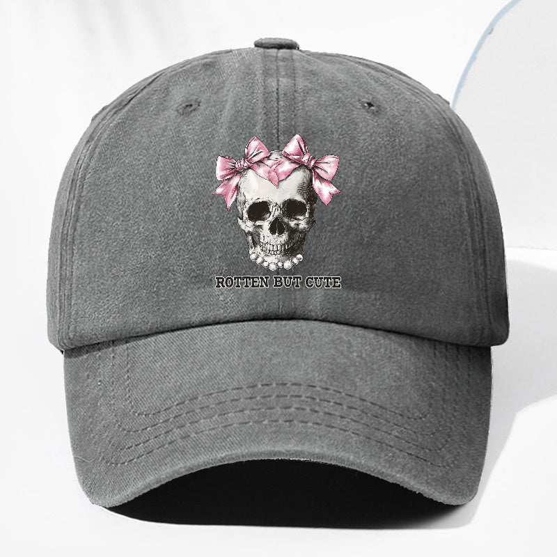 Unisex ROTTE BUT CUTE Letter Skull Print Washed Vintage Baseball Cap Fashion Men Women Sun Hat Adjustable Size Trucker Hat Suitable for All Seasons Daily Wear